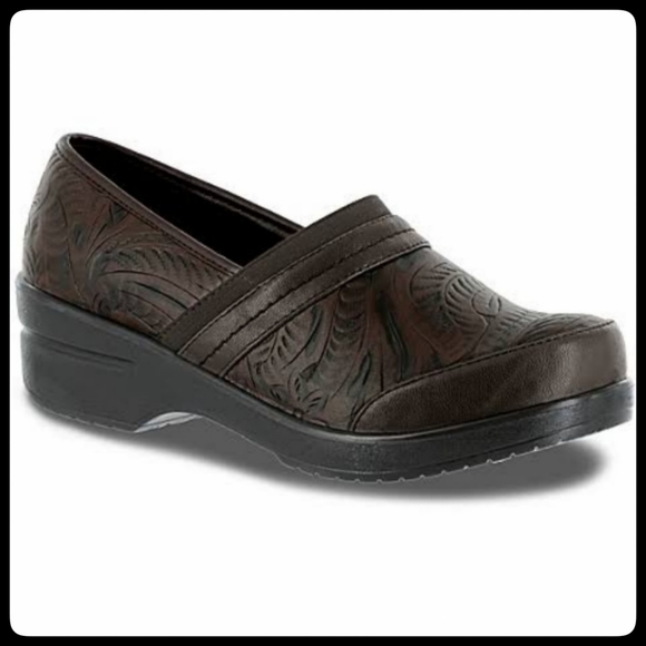 easy street origin clog